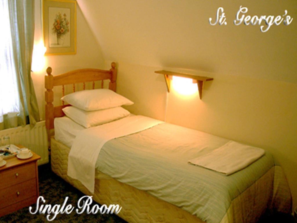 St. George's Lodge Kingston upon Thames  Zimmer foto